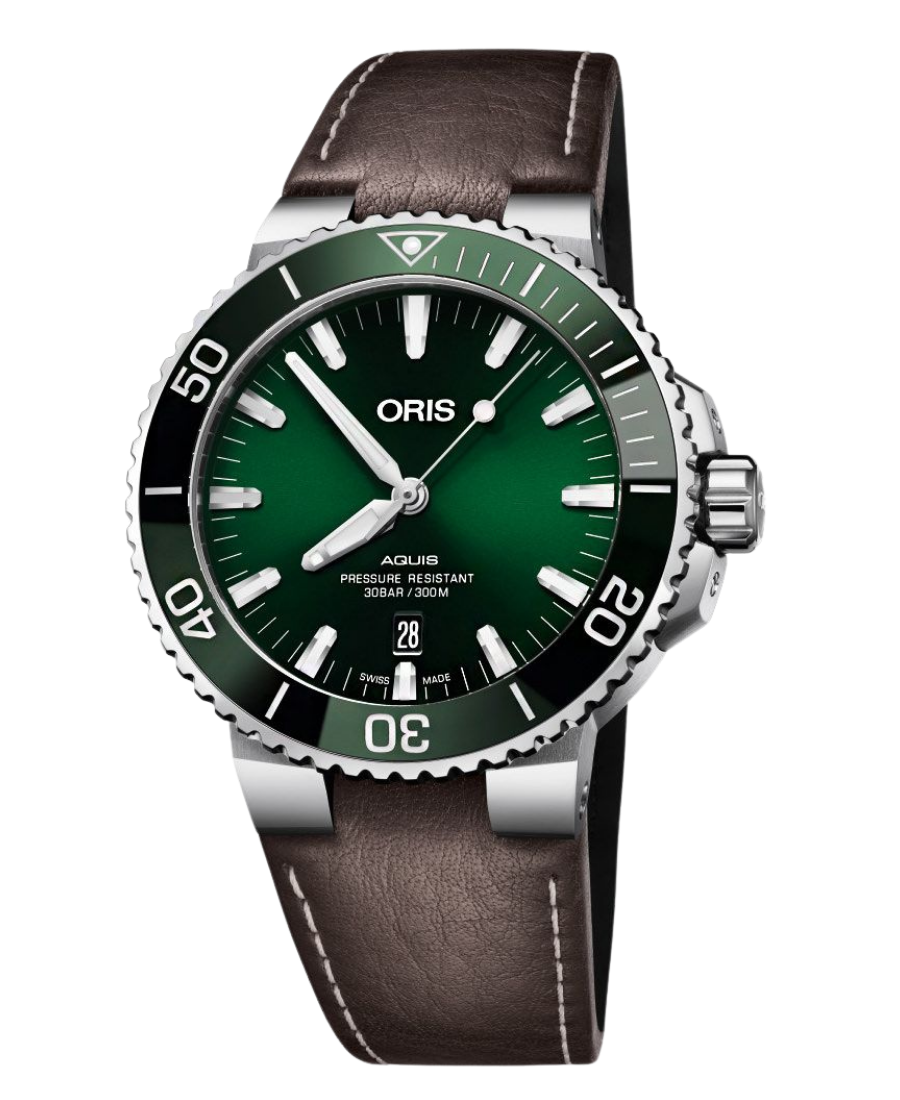 01 733 7730 4157 07 5 24 10EB Oris Aquis Date Herrklocka Automatic 43.5 mm – Grön Urtavla med Brunt Läderarmband - Bild 1