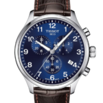 Tissot Chrono XL Classic Chronograph Herrklocka Quartz 45 mm – Blå Urtavla med Silverfärgad Boett och Brunt Läderarmband
